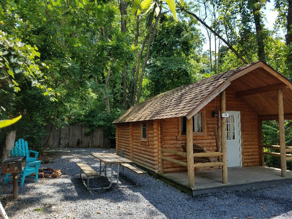 Cabins Elizabethtown / Hershey KOA