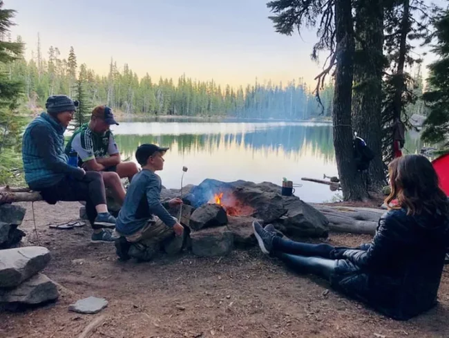 Fun Screen-Free Activities for a Memorable Camping Trip Tech-Free Time: Fun Screen-Free Activities for a Memorable Camping Trip
