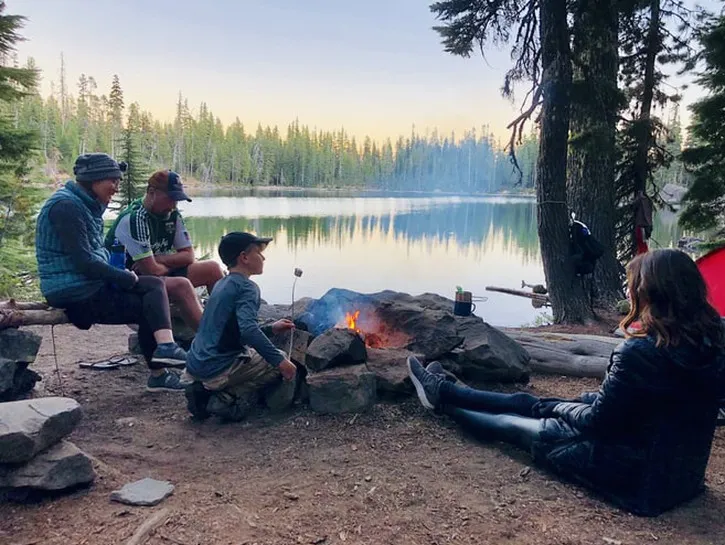 Tech-Free Time: Fun Screen-Free Activities for a Memorable Camping Trip