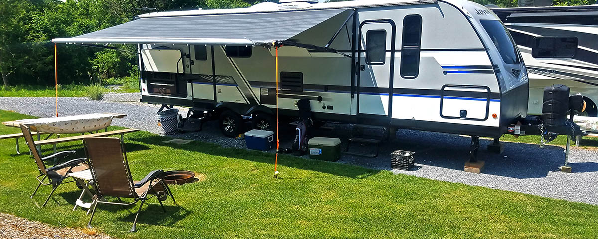Spacious full-hookup RV campsite at Elizabethtown / Hershey KOA Holiday for first-time campers